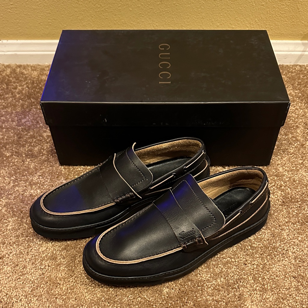 Gucci Men's Black Leather Slip-On Loafers